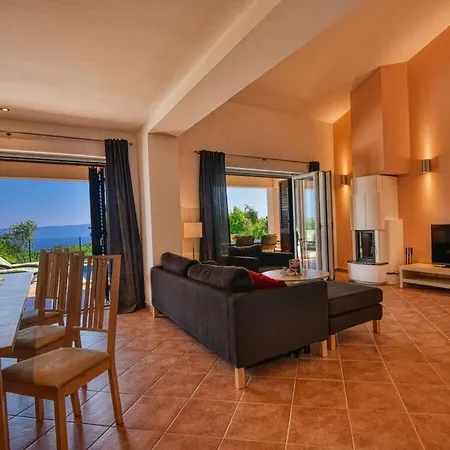 Casa Ina Al Mare * Sveta Marina